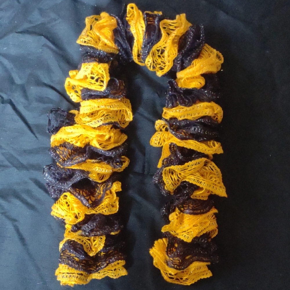 Elegant Yellow and Black Ruffled Scarf